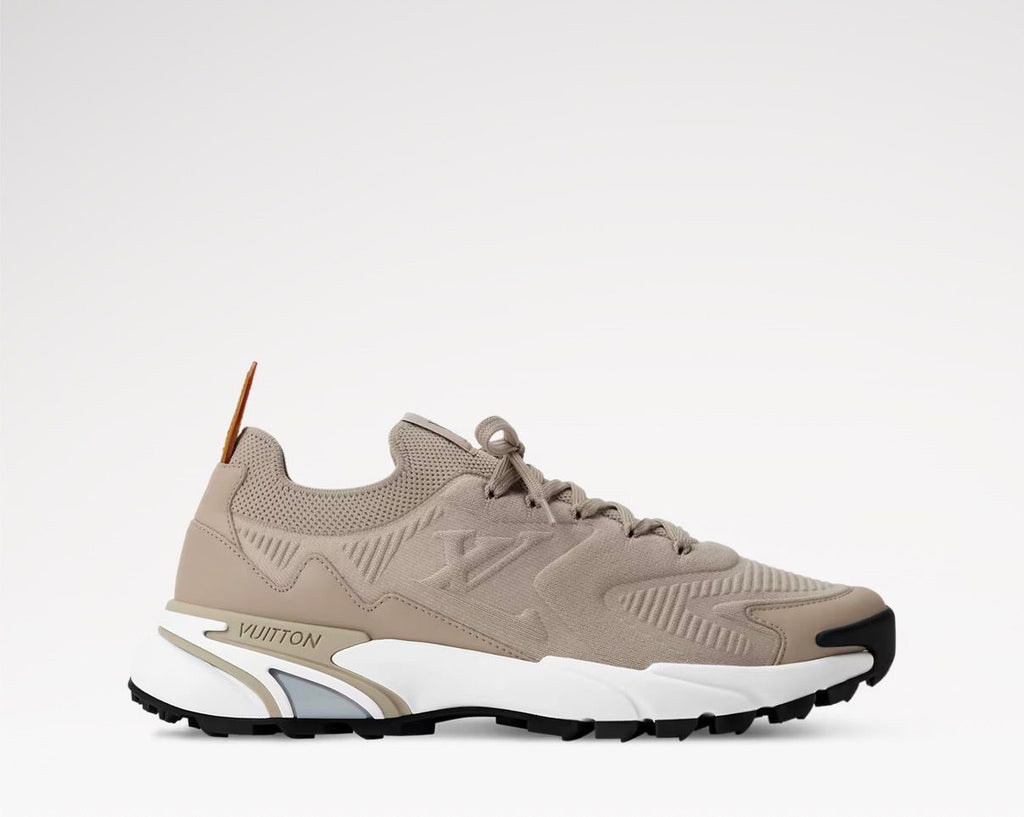 LUIS VITTON RUNNER TATIC beige
