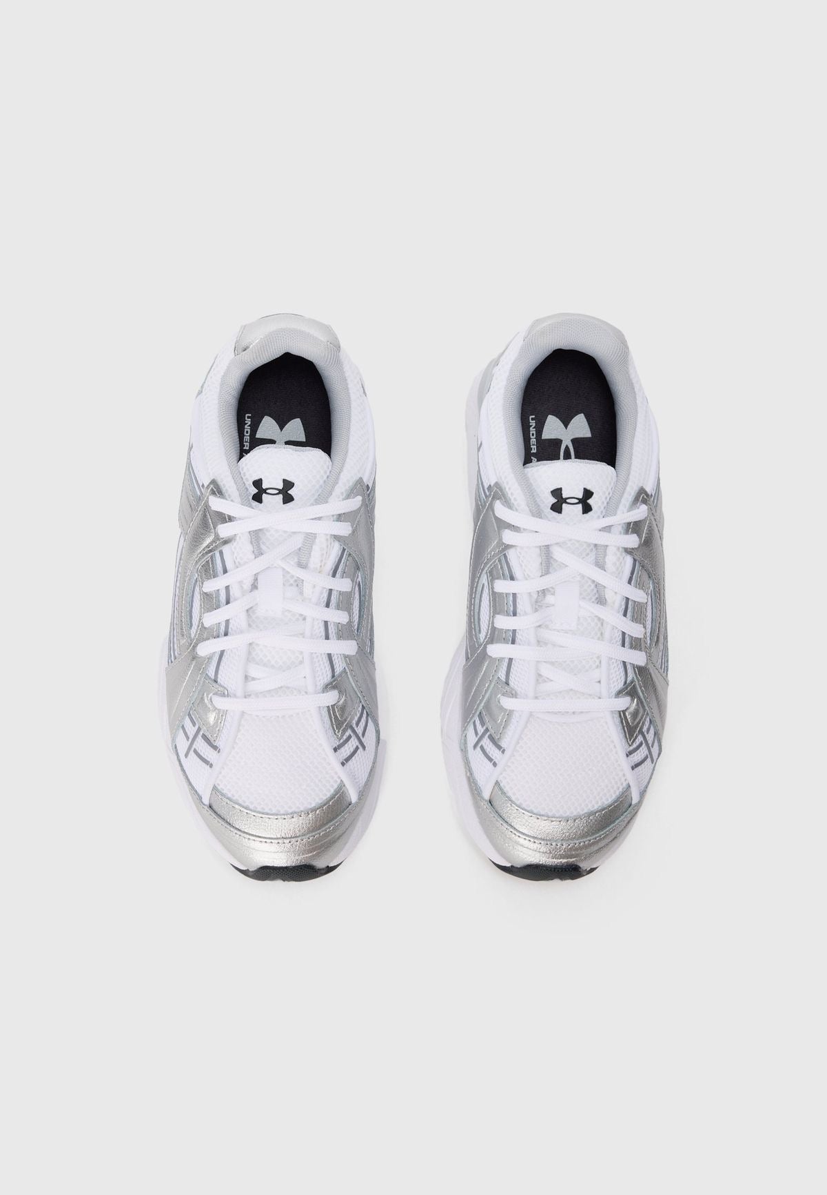 Under armor sola blanc metallic