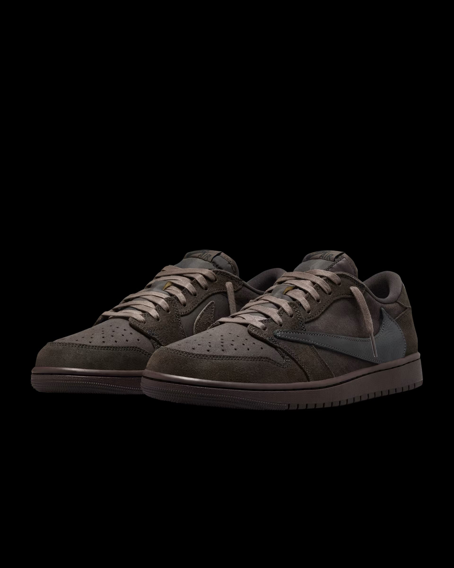Travis Scott marron