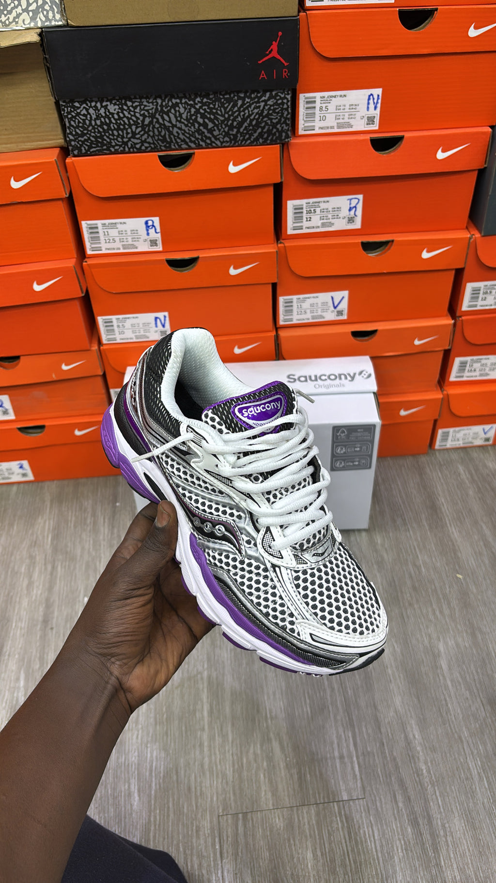 Saucony Omni 9