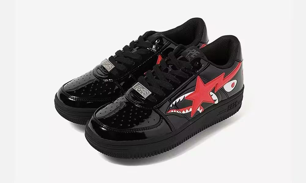 Air Force bape noir et rouge