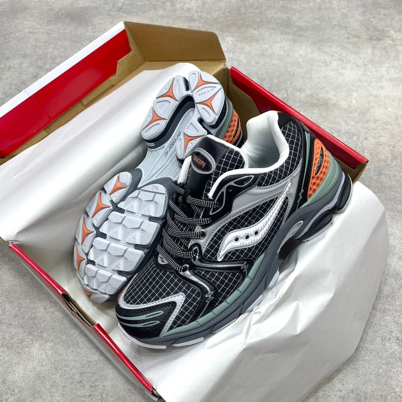 Saucony Omni 9 progrid