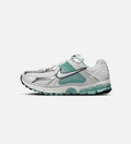 Nike Vomero 5 gris vert