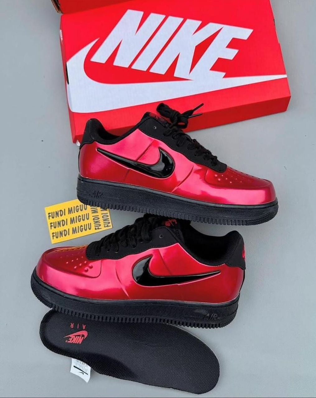 Nike Air Force 1 Foamposite rouge