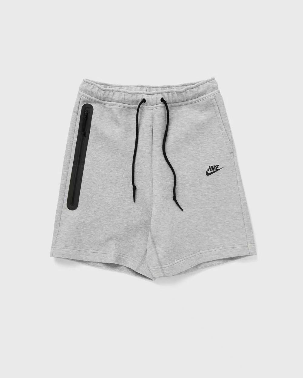 Short Nike tech gri