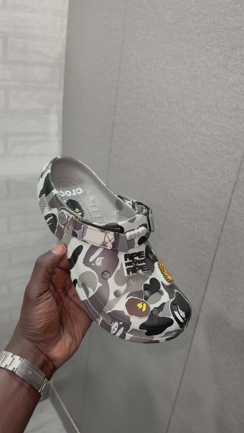 Crocs bape grey noir